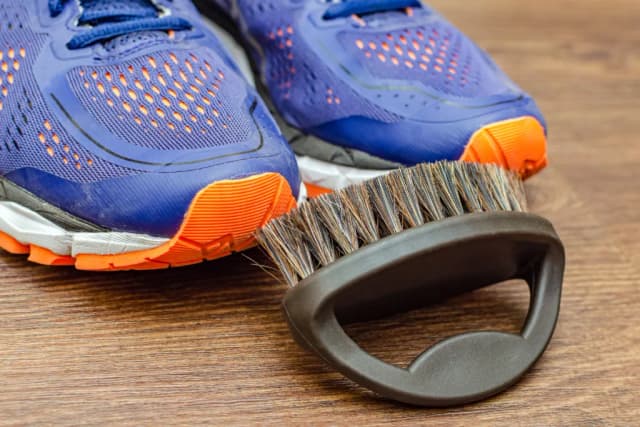 Jak wyprać buty Nike bez ryzyka ich uszkodzenia? Sprawdź skuteczne metody Jak wyprać buty Nike bez ryzyka ich uszkodzenia? Sprawdź skuteczne metody